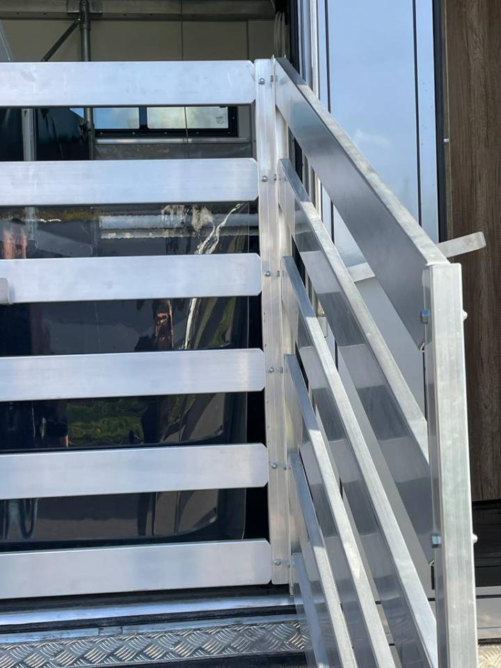 VOLVO FM 380 HTI POP OUT