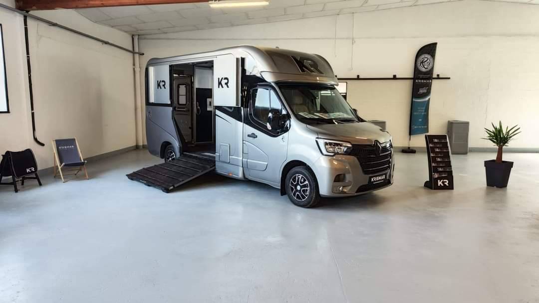 Camion VL 2 chevaux Krismar