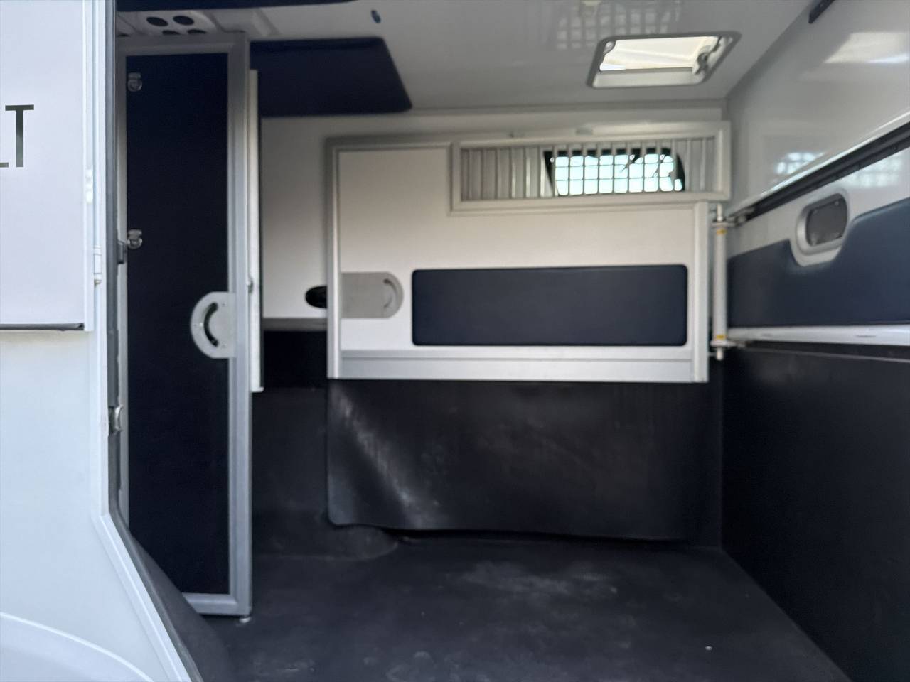 Location camion pour chevaux secteur PERPIGNAN
