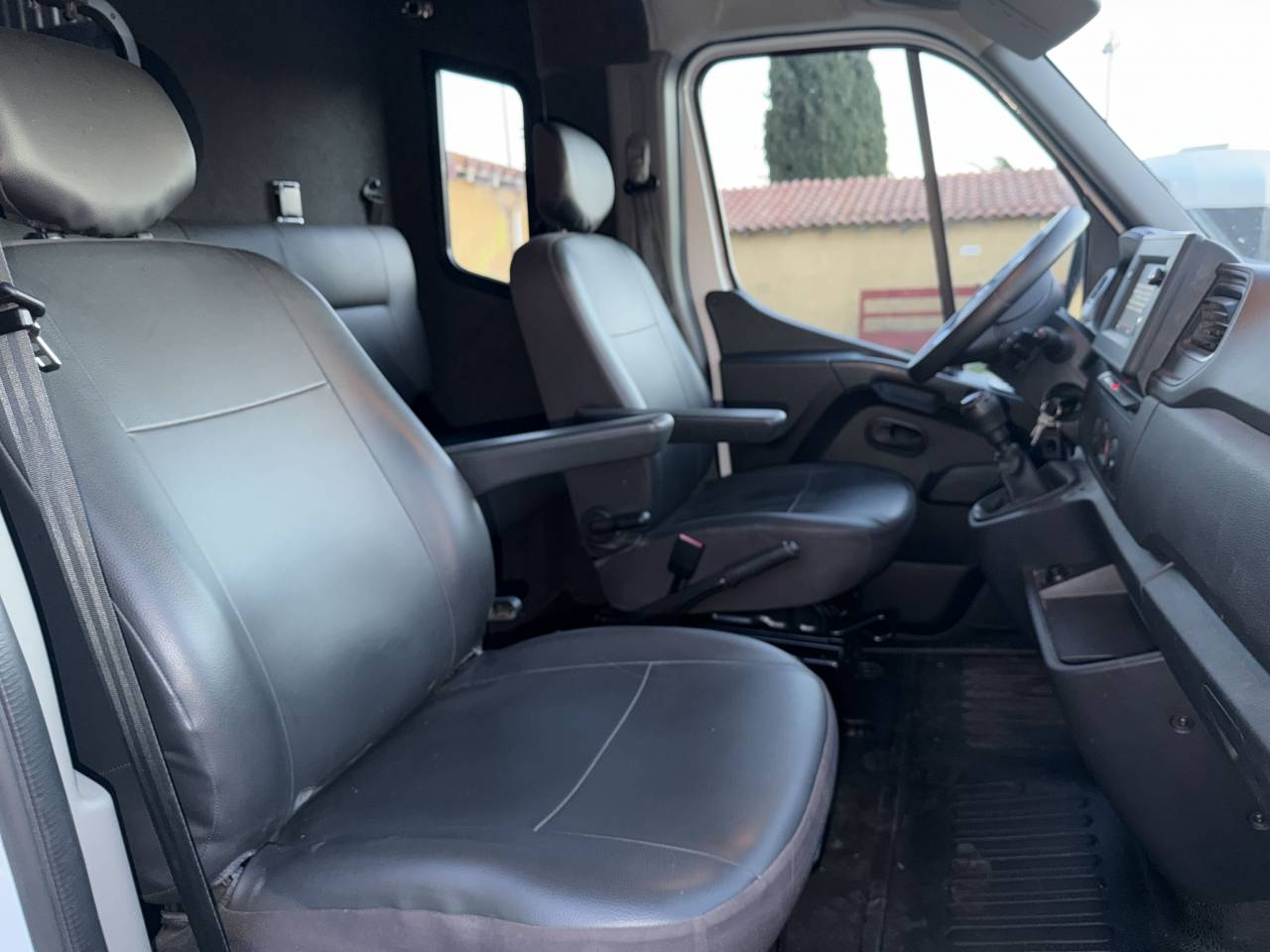 Location camion pour chevaux secteur PERPIGNAN