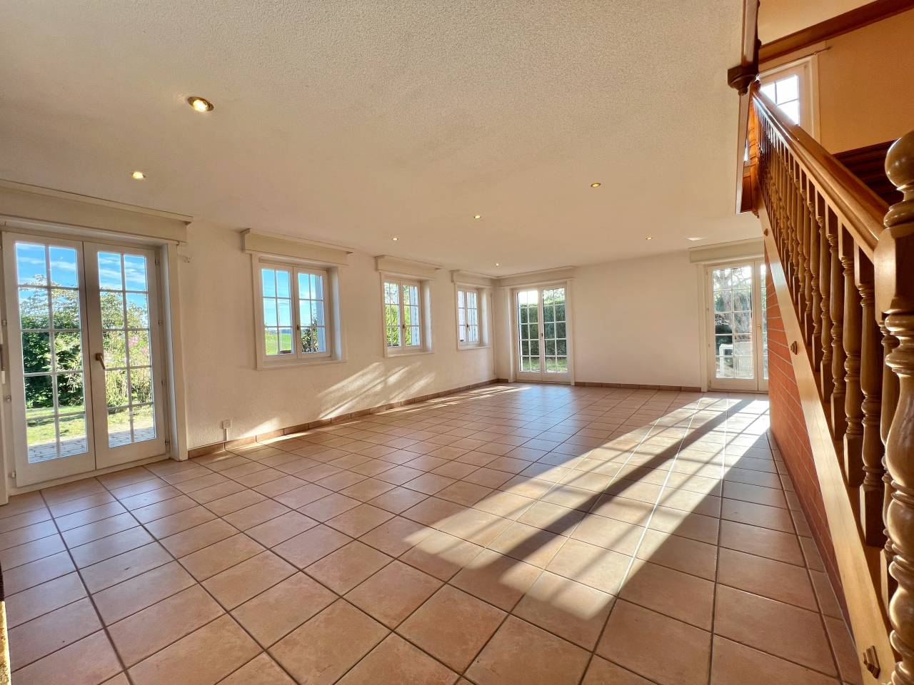 Magnifique ferme avec 3 boxes et paddock