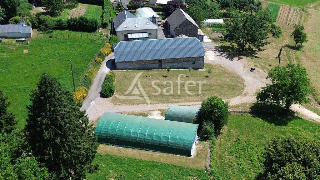 Propriété agricole très bien groupée d'environ 40 ha 50