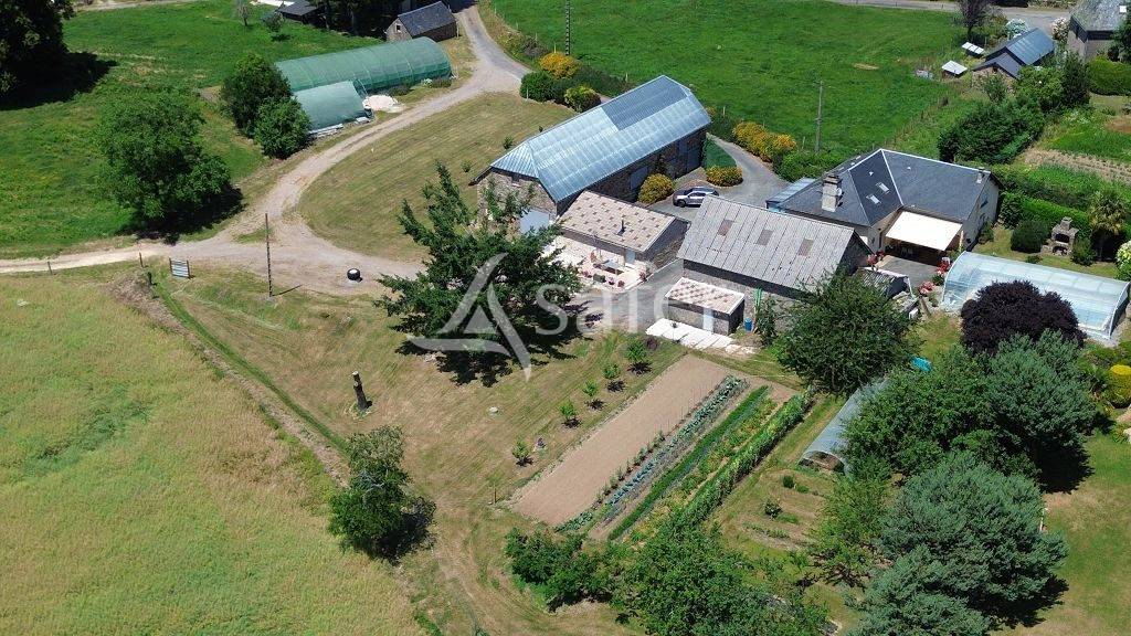 Propriété agricole très bien groupée d'environ 40 ha 50