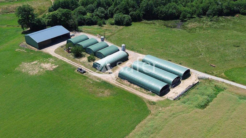 Propriété agricole très bien groupée d'environ 40 ha 50