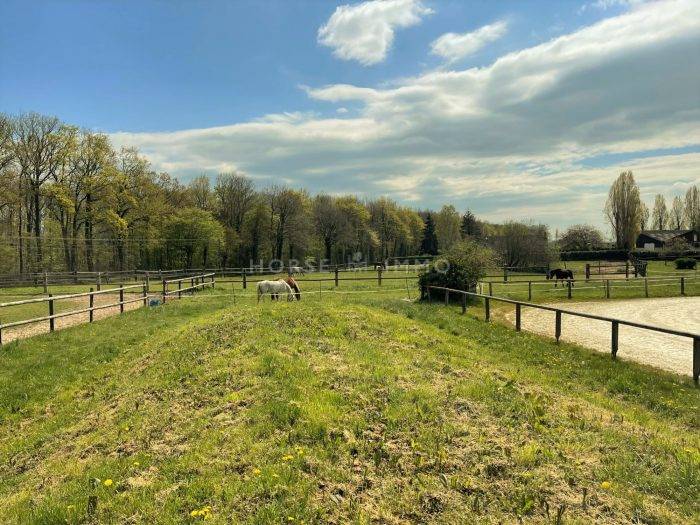 Propriété équestre Idéal Poney-club