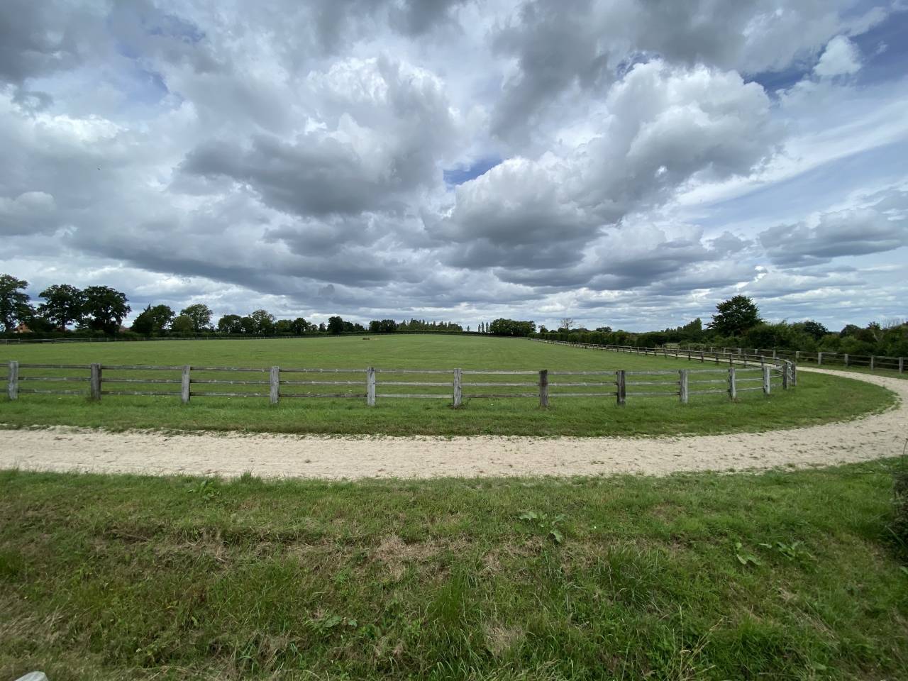 HARAS 68HA - DANS LE TRIANGLE CABOURG / CAEN /DEAUVILLE