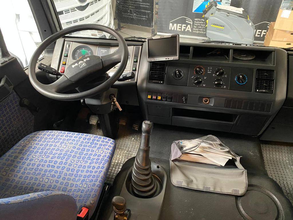 MAN LE 12.280 GIMMEL