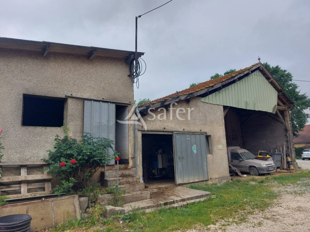 Exploitation laitière et grandes cultures sur 73ha avec irrigat