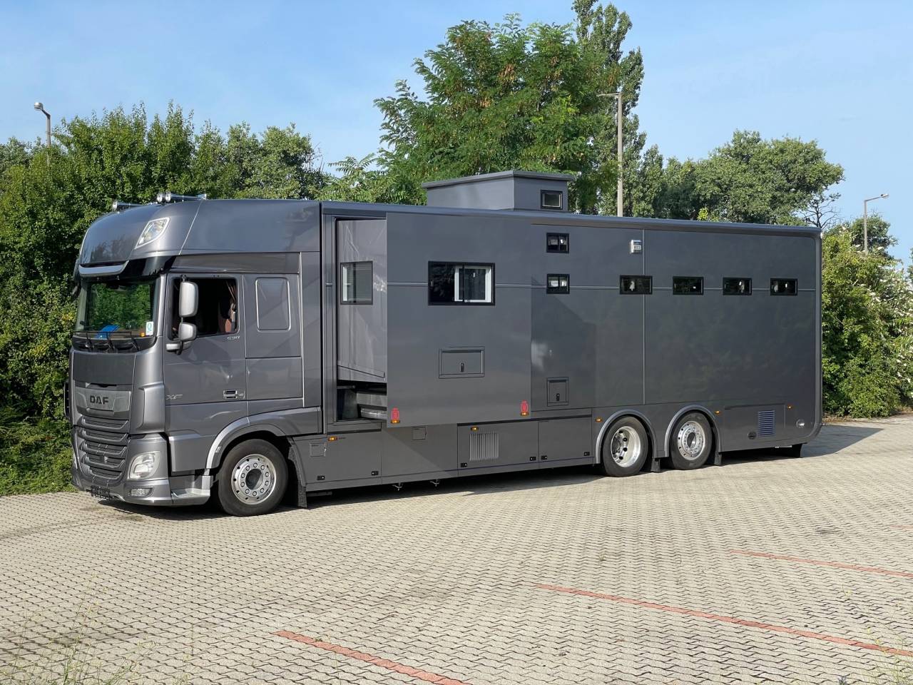 DAF XF 530 POP OUT & POP UP