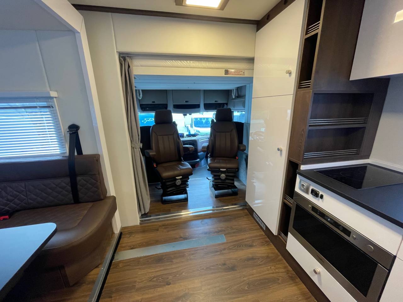 DAF XF 530 POP OUT & POP UP