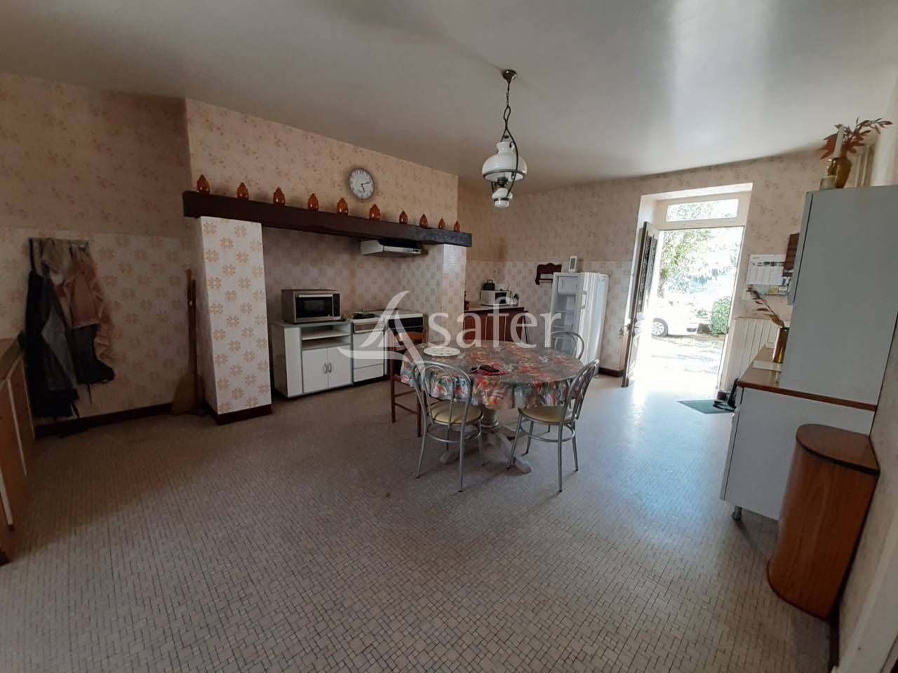 Corps de ferme sur 2ha irriguables en Périgord noir