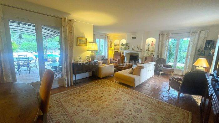 Var - Belle demeure équestre