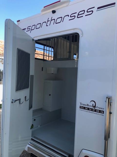 Master Neuf/cab.5places/full options 66500ht