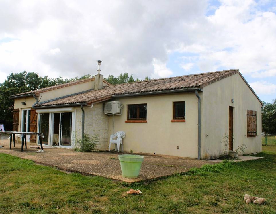 PROPRIETE EQUESTRE DANS LE GERS