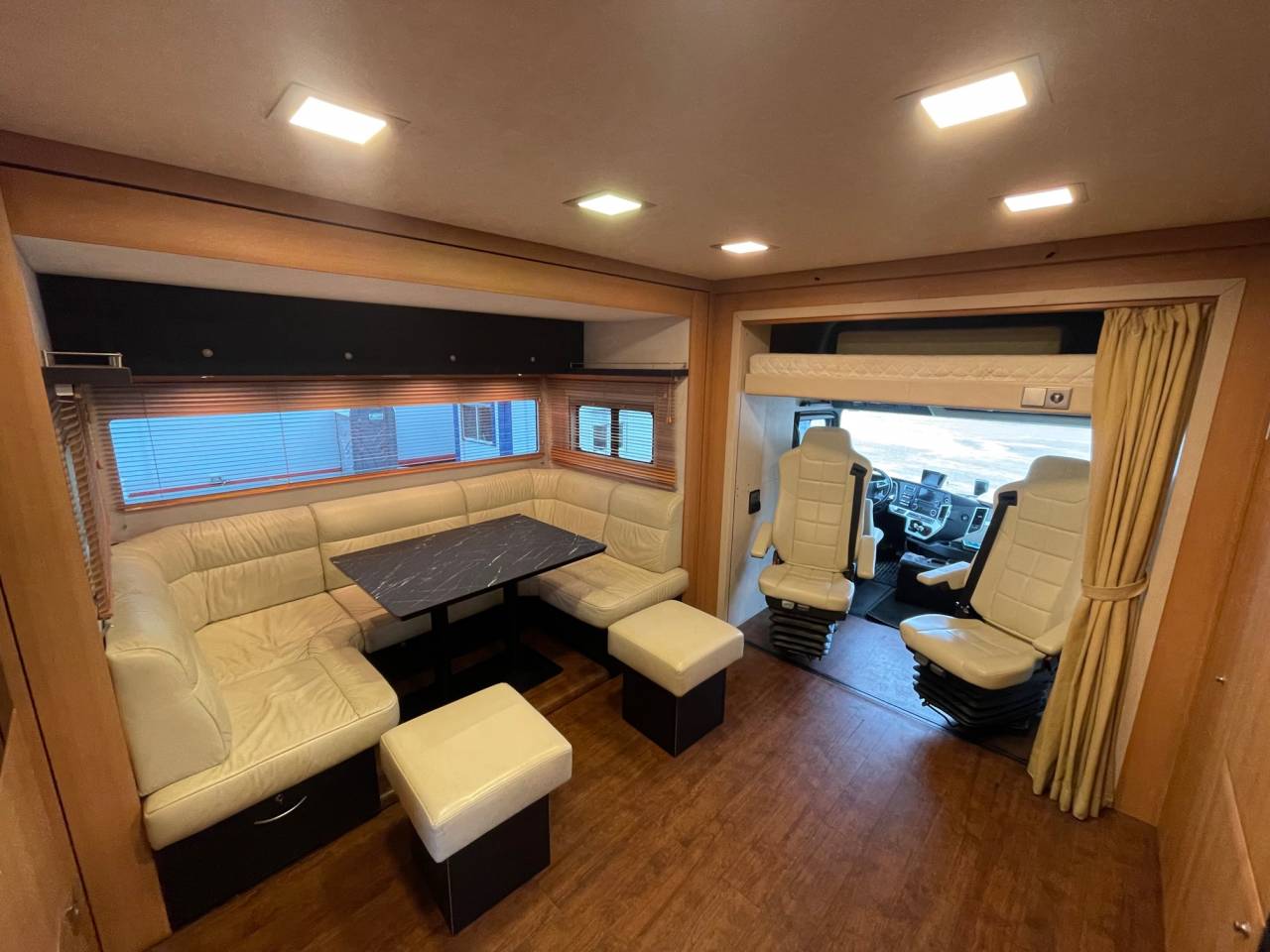 KETTERER DOUBLE POP OUT ET PUSH UP