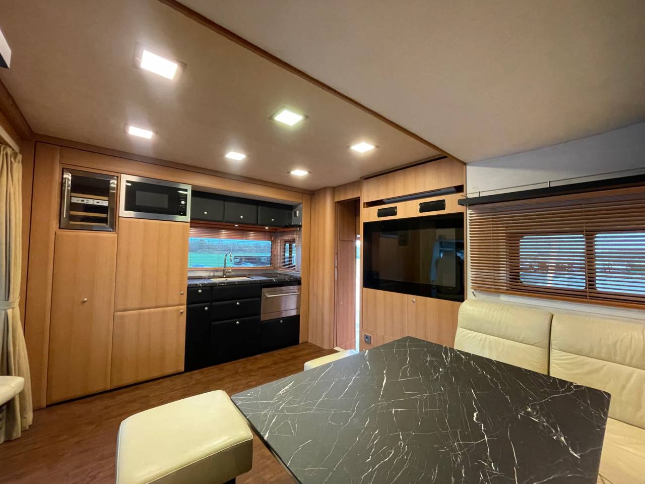 KETTERER DOUBLE POP OUT ET PUSH UP