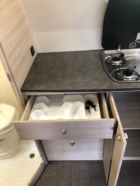 caravane full options de demonstration  4 couchages...