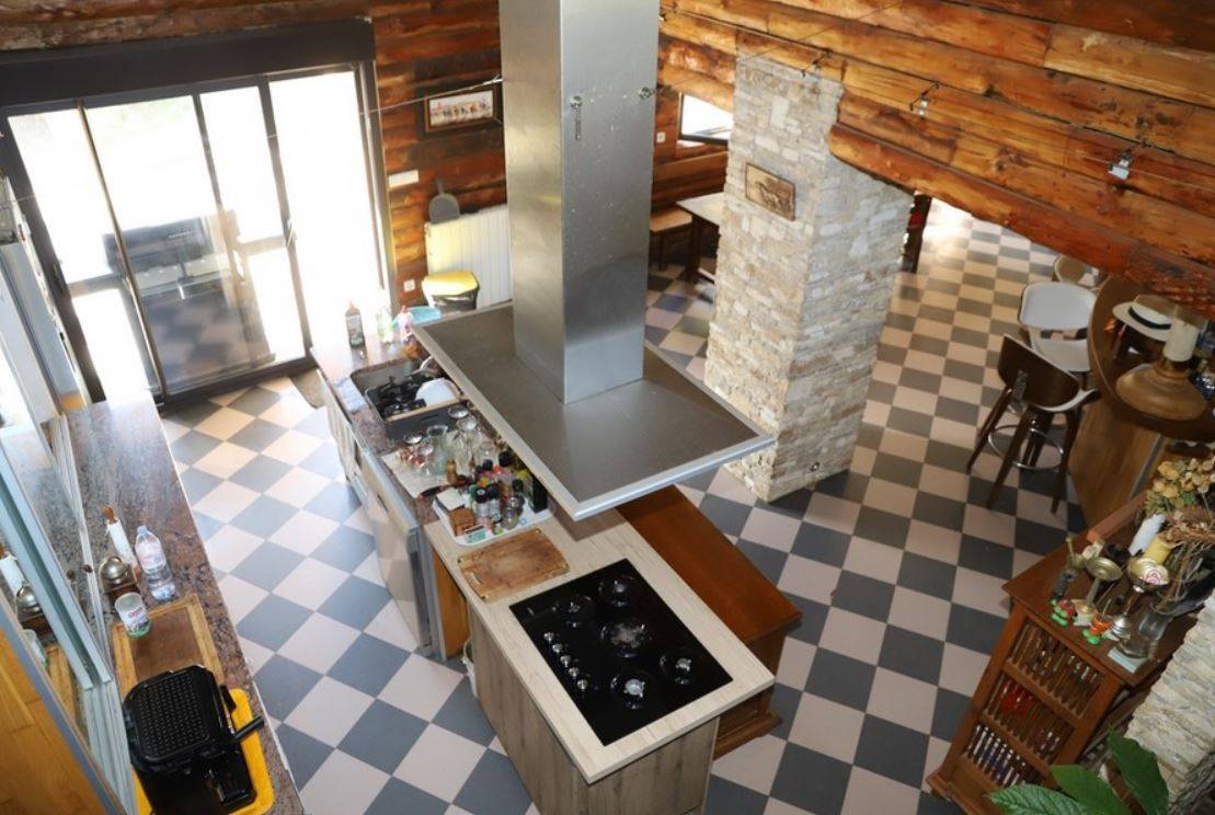 MAGNIFIQUE PROPRIETE A VOCATION EQUESTRE SUR 42 HA