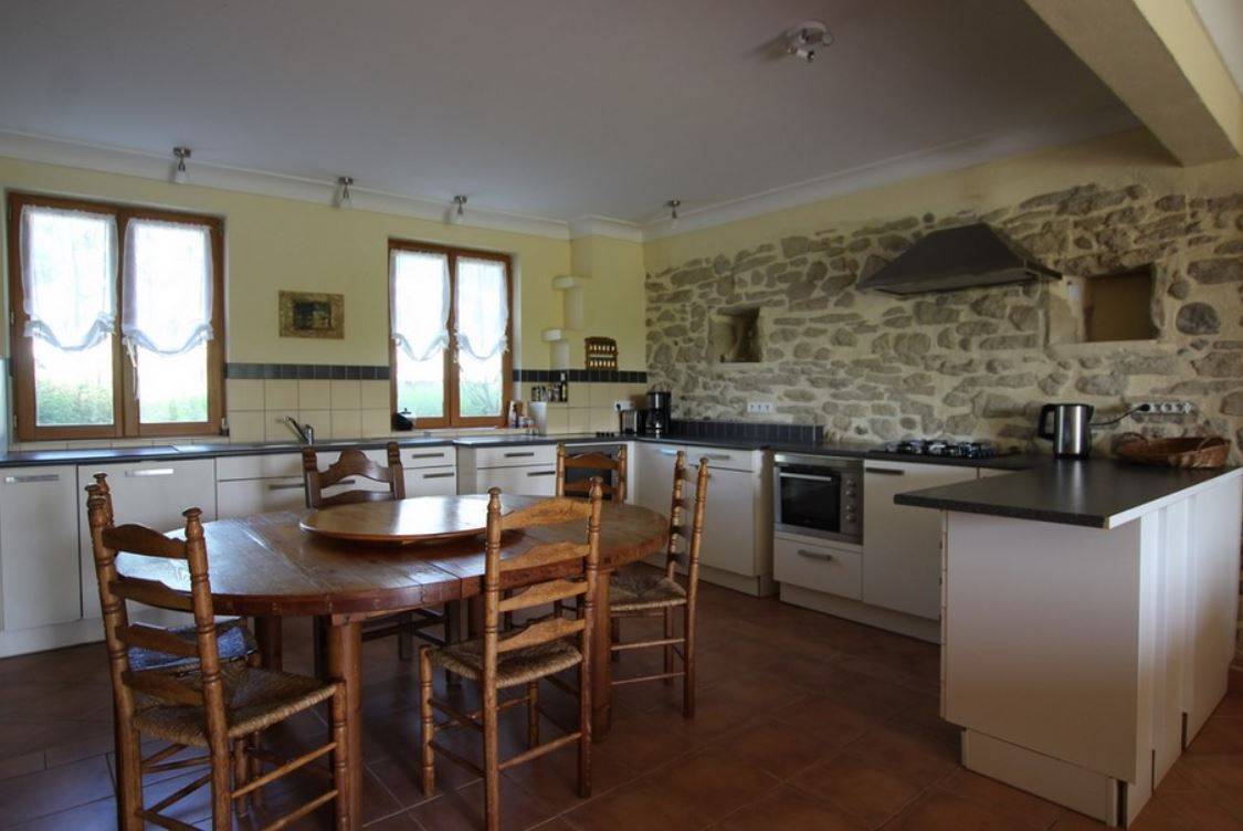 PROPRIETE A VOCATION EQUESTRE SUR 30 HA