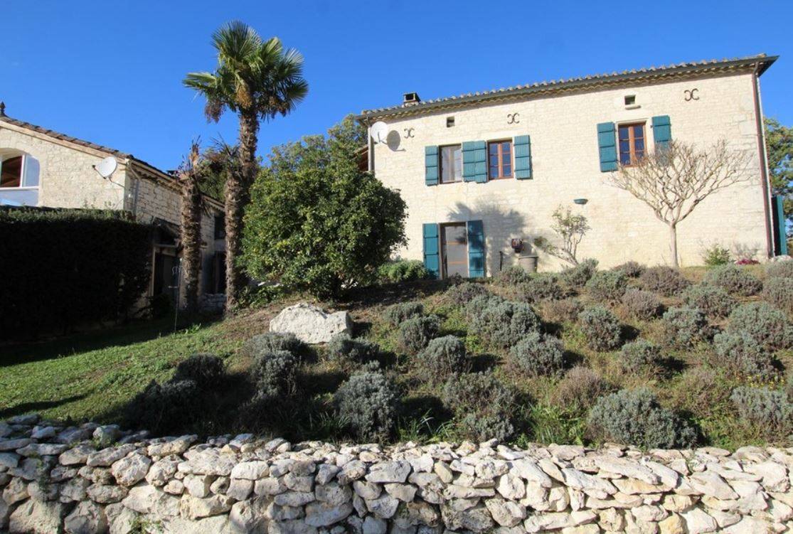 PROPRIETE IDEALE POUR GÎTES EQUESTRES