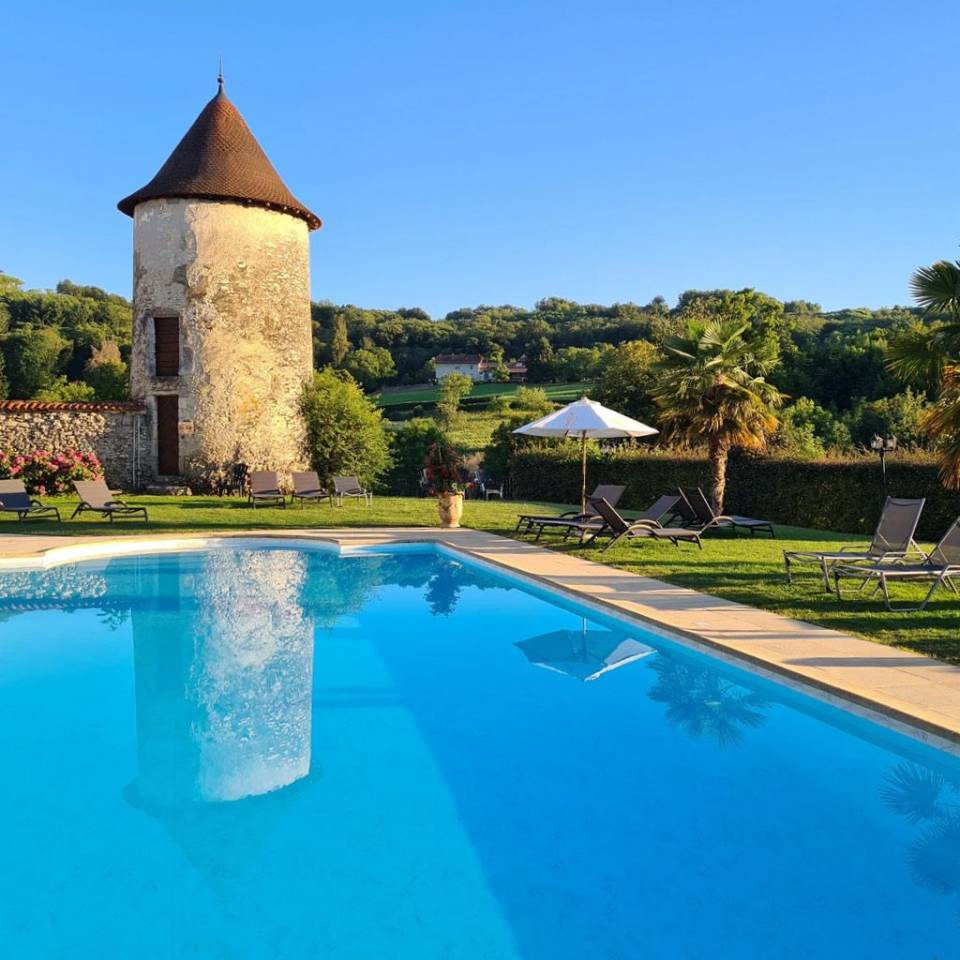 Exceptionnel relais ch&acirc;teau 4* proche de Lyon