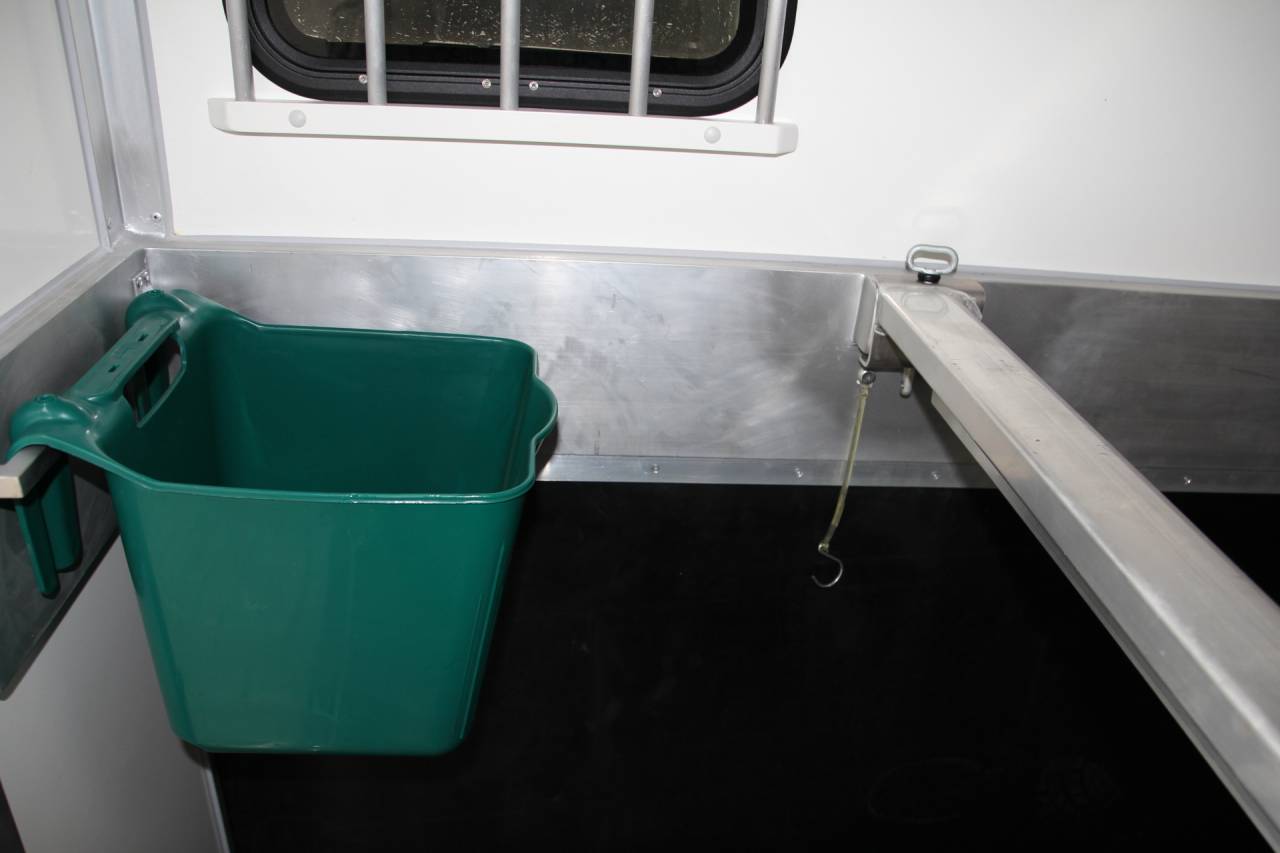 REMORQUE ANKA 2 CHEVAUX & SELLERIE