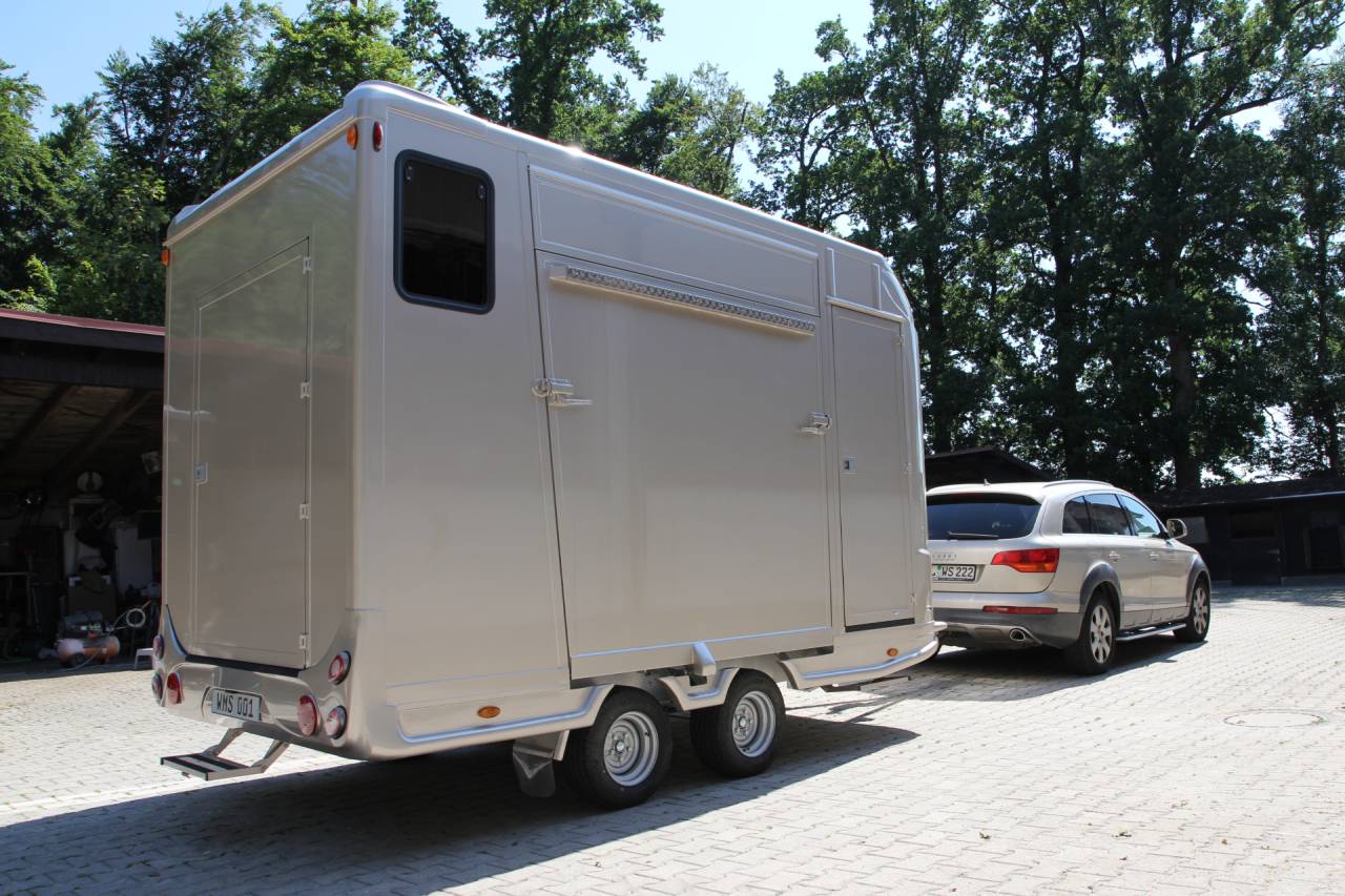 REMORQUE ANKA 2 CHEVAUX & SELLERIE