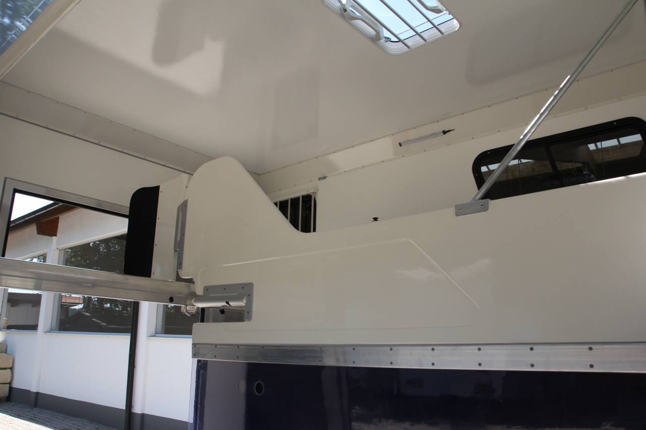 REMORQUE ANKA 2 CHEVAUX & SELLERIE