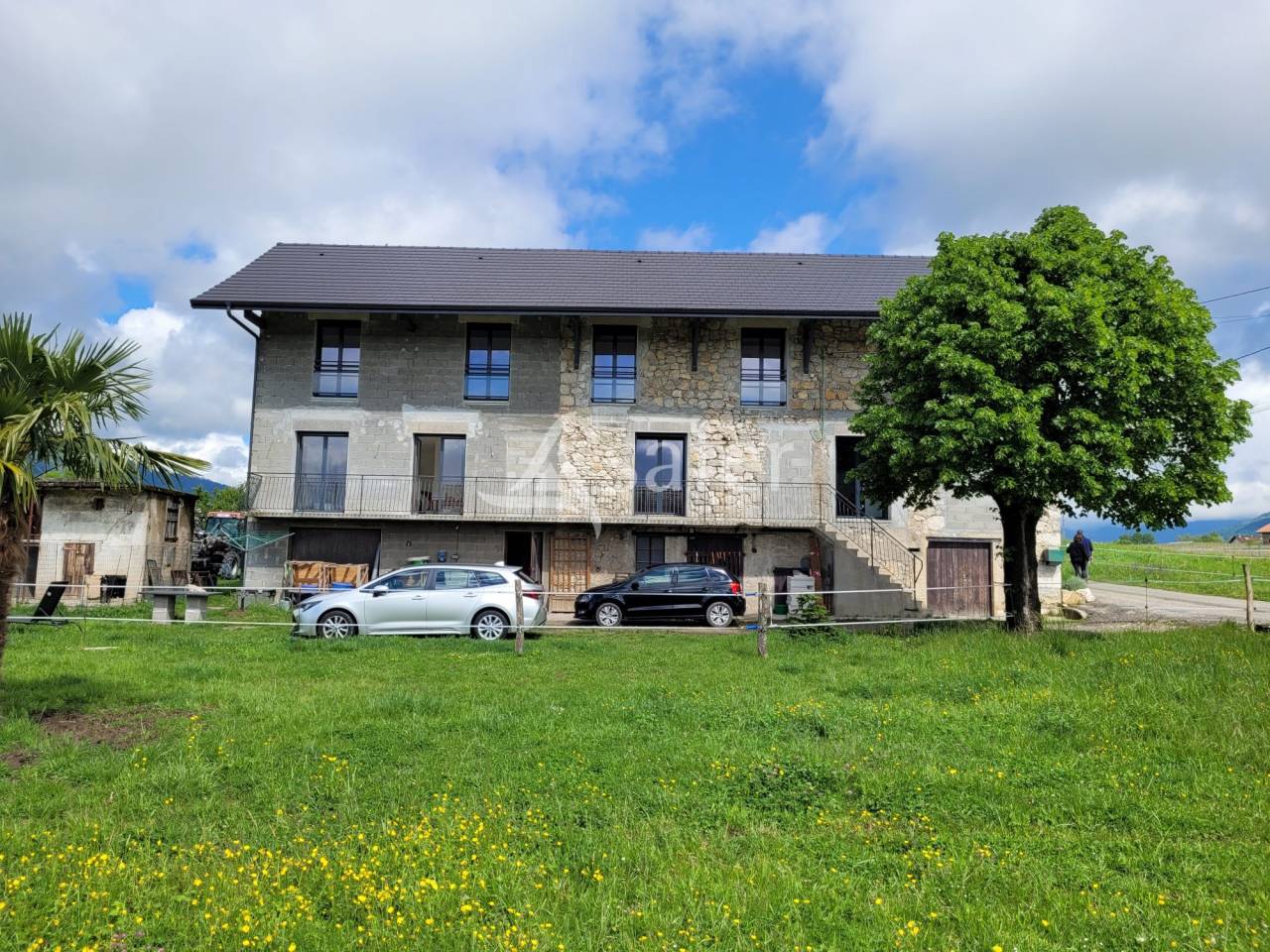 Maison rénovée avec des matériaux de qualité