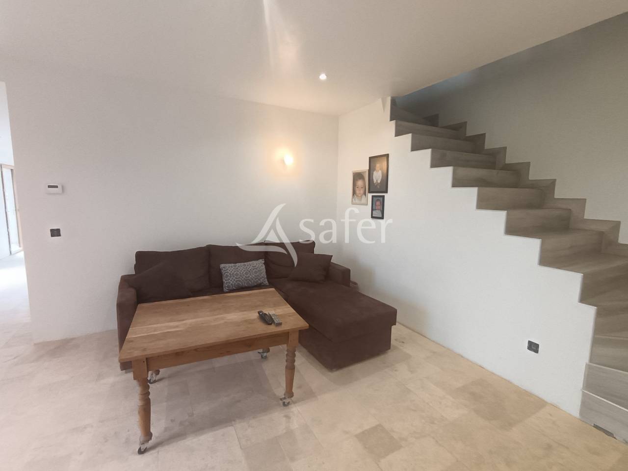 Maison rénovée avec des matériaux de qualité