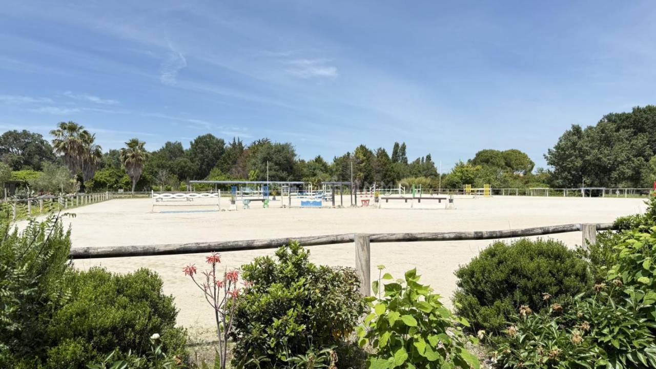 Montpellier, Domaine équestre sur plus de 3 hectares, proximit?
