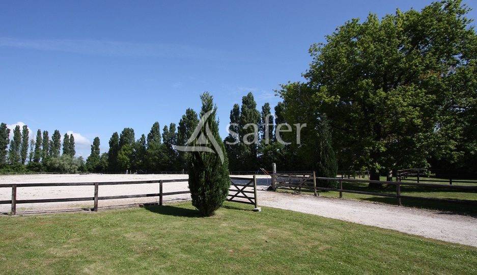 Propriété équestre proche Fontainebleau