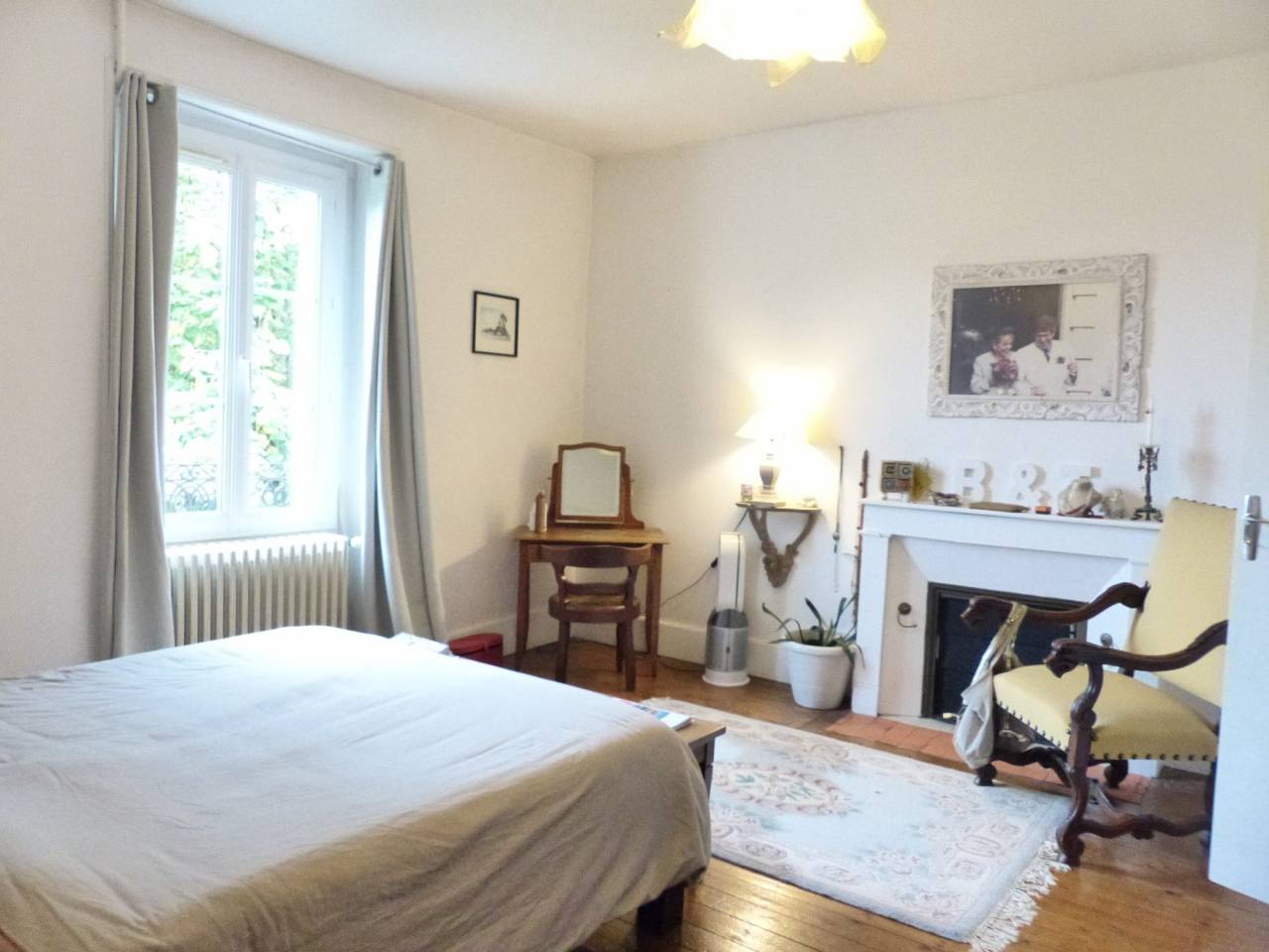 Propriété avec Deux Maisons et un Gîte sur 7,3 ha