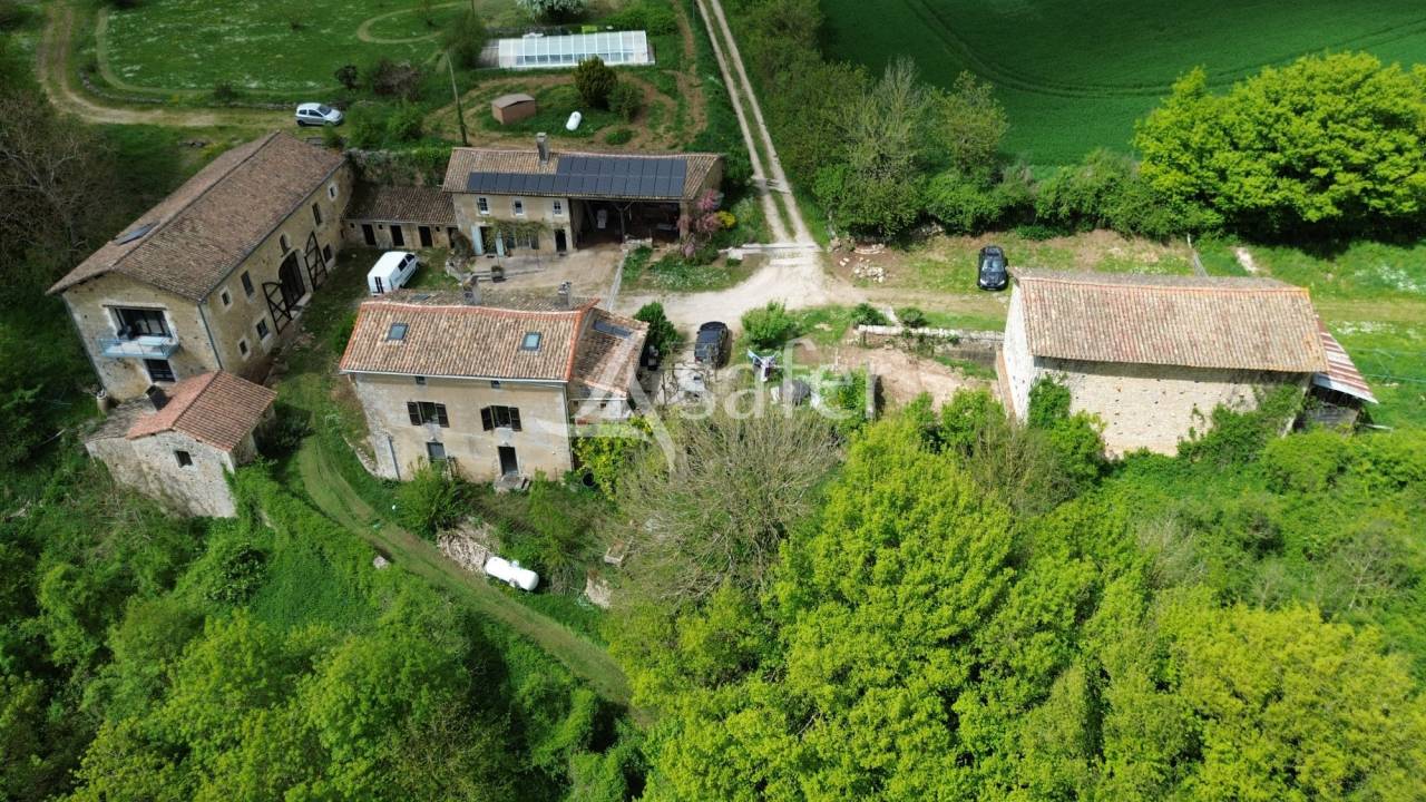 Au Calme, Propriété Rurale sur 4 ha