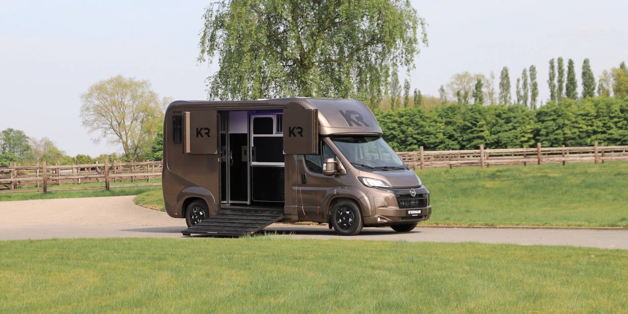 KRIMSAR OPEL MOVANO 180CV - BOITE AUTO - STALLE - NEUF