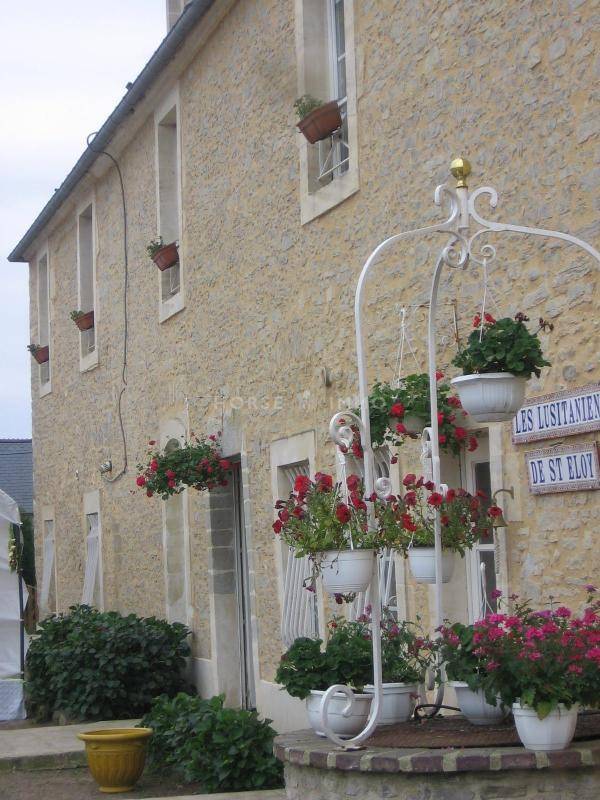 Haras d'Exception de 22 ha à Deux Pas des Plages du Débarque