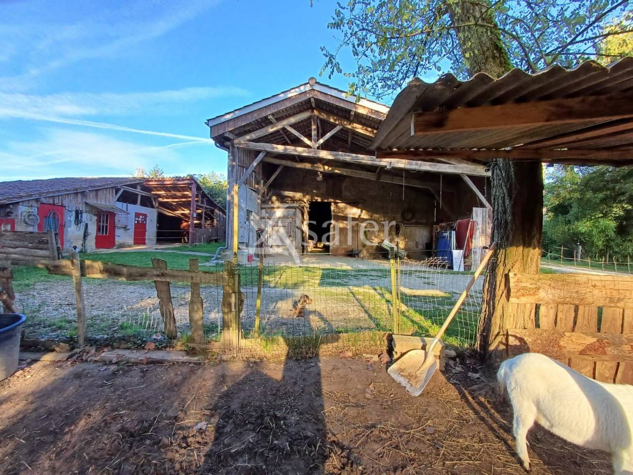 Petite propriété agricole et touristique sur 2,5ha