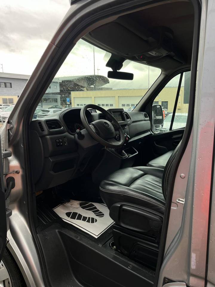 VL STX STALLE 3P 165CH SELLERIE XL / VENDU