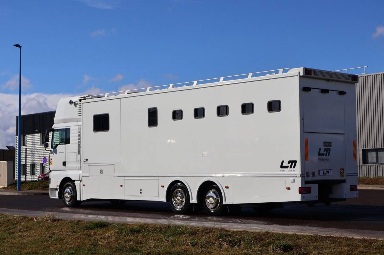 MAN TGA 26.430 6 CHEVAUX POP OUT JL / VENDU