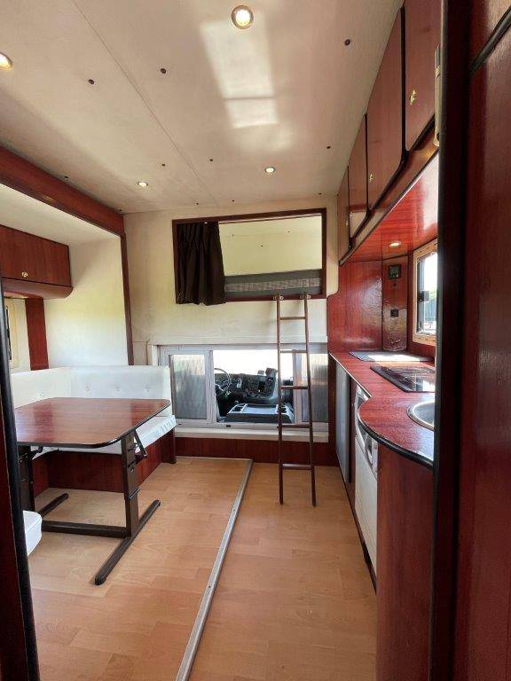 Donguy 6 chevaux avec pop out - VENDU