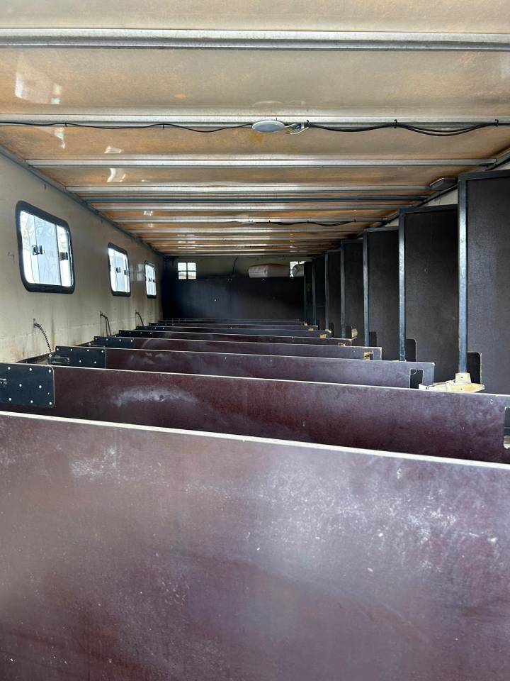 Renault 290cv caisse 10chevaux 42500ht