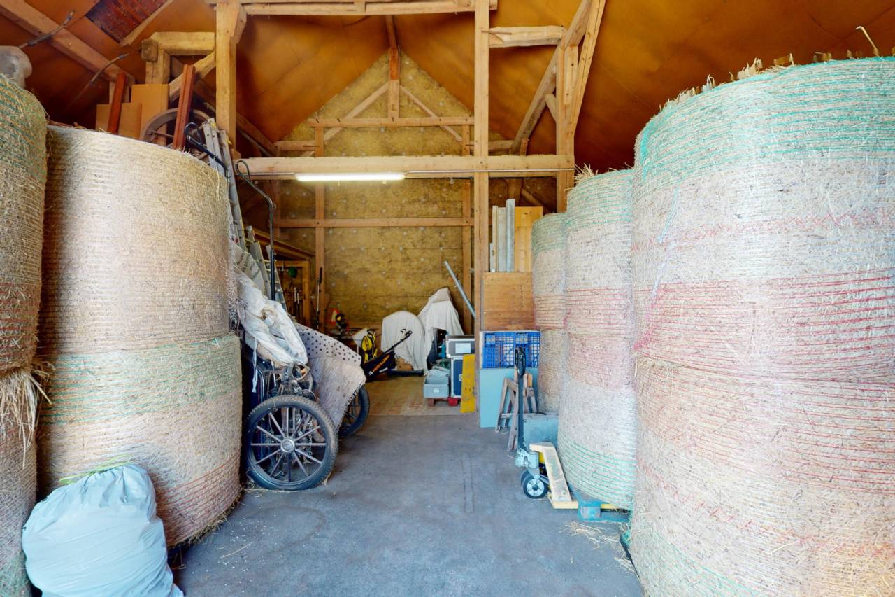 Magnifique ferme rénovée de 3 logements, stabulation