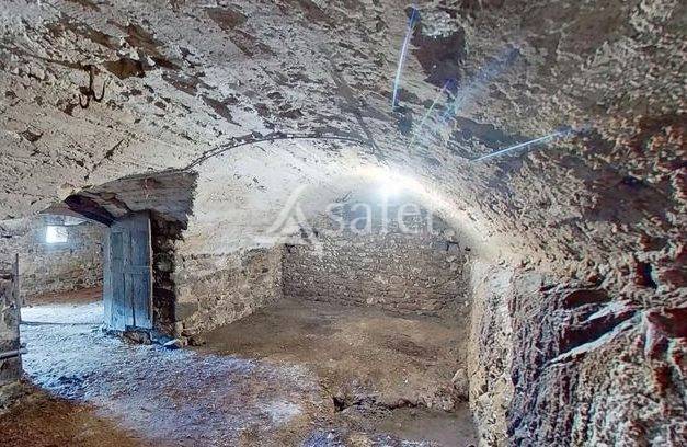 FERME TRADITIONELLE - THURINS