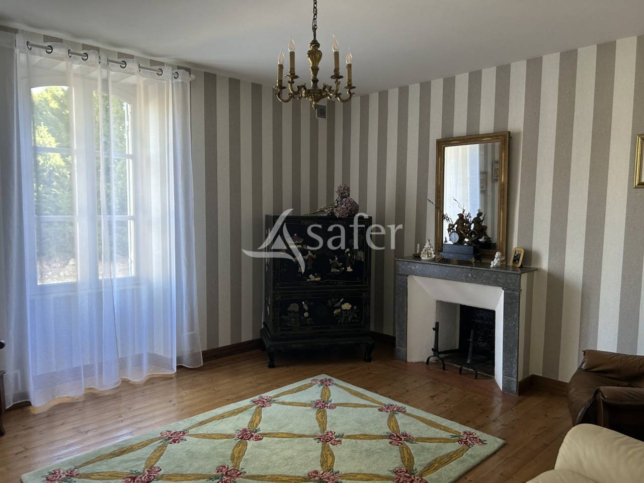 Jolie propri&eacute;t&eacute; agricole sur 33ha avec site de transformation