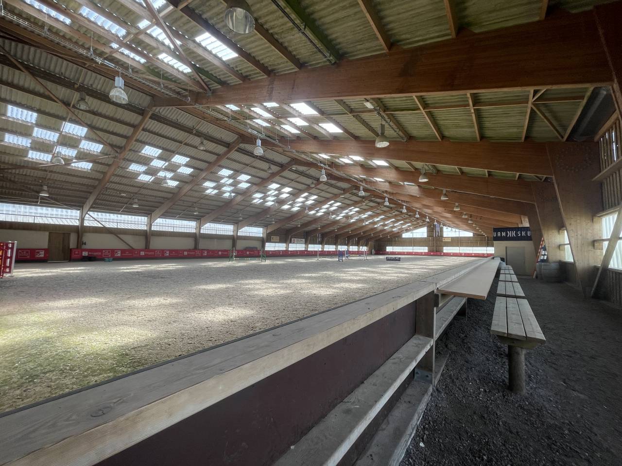 ECURIE DE PROPRIETAIRES ET PÔLE DE CONCOURS