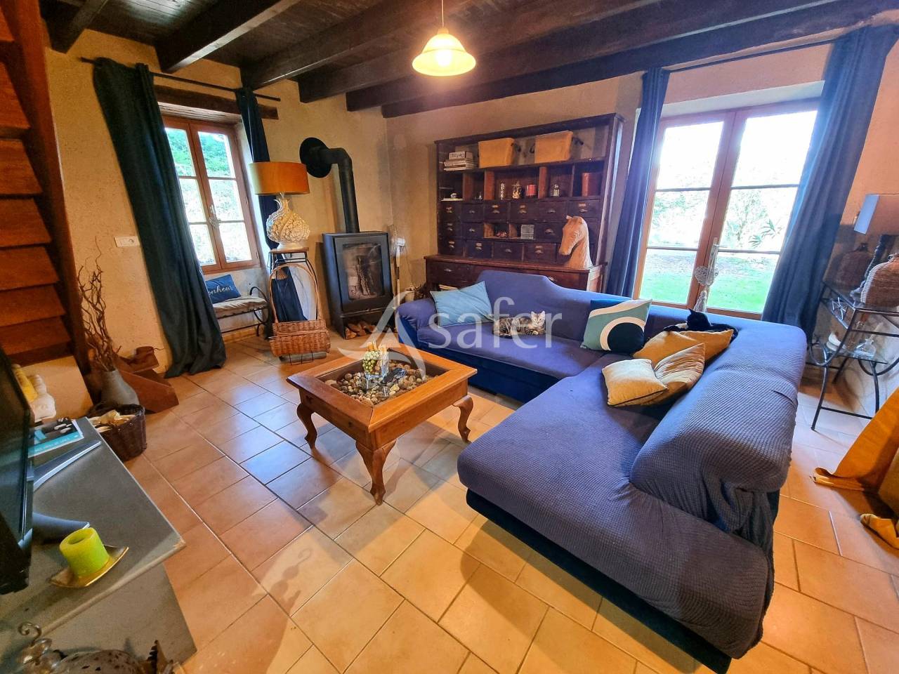 Petite exploitation à vocation Polyculture-Elevage avec local t