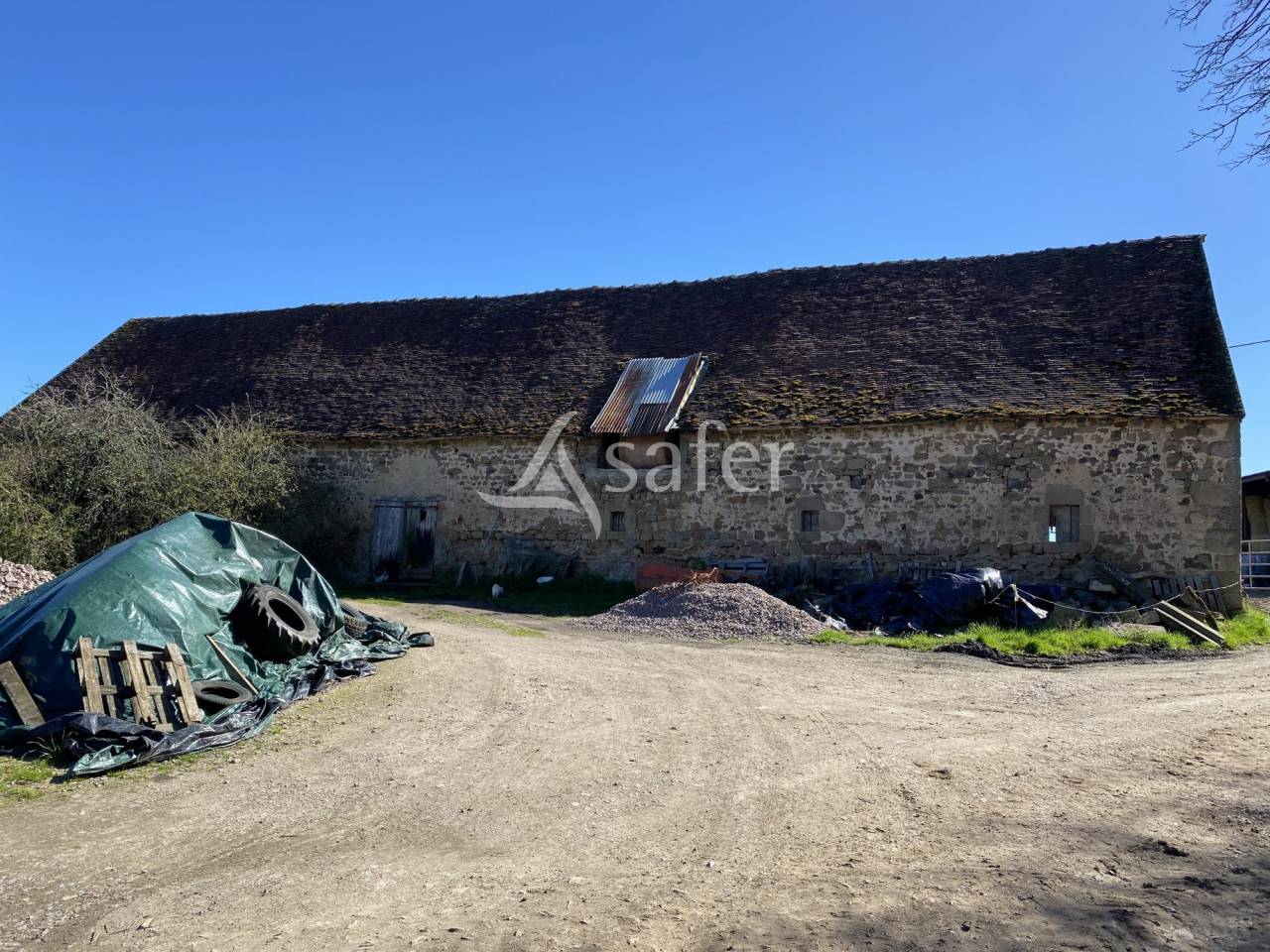 Exploitation agricole idéale pour un projet d'installation av