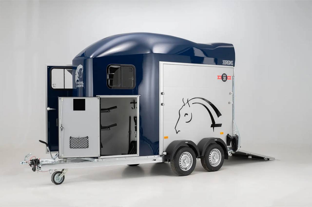 NOUVEAUTÉ VAN CHEVAL LIBERTE NEUF – GOLD ONE ORIGINS AVEC SELLERIE – 1.5 PLACES