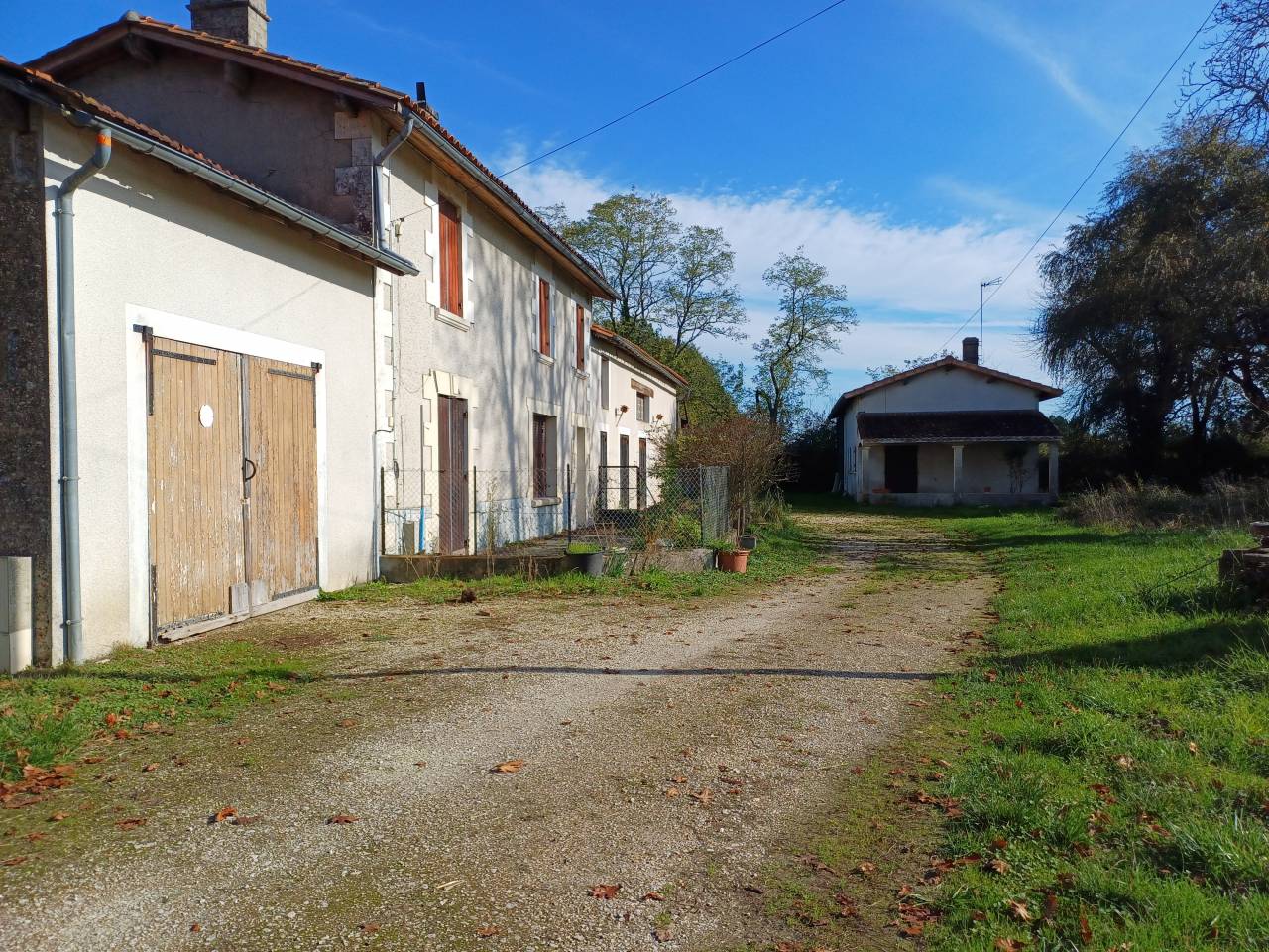 Propriété sur 31 ha idéale chevaux 10 mn MONTPON-M.(24)