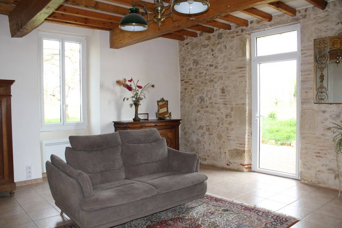 PROPRIETE DE 17 HECTARES DANS  LE TARN ET GARONNE